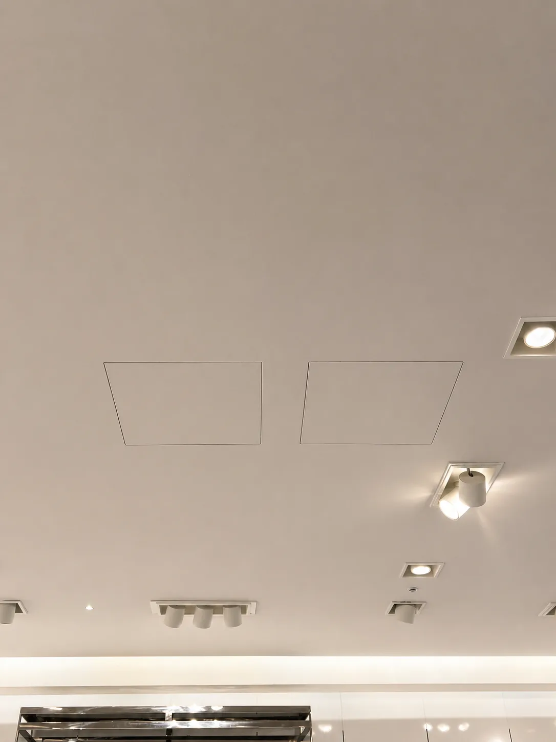 PERMALINE in negozio retail, integrato nel disegno della superficie